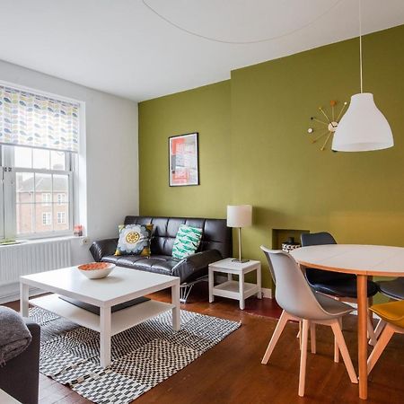 Modern 3 Bed Flat In Greenwich Near The River Thames For 6 People Apartment London Exterior photo